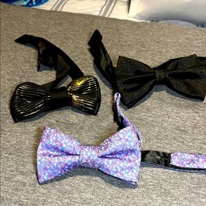 Lot of 3 adjustable  Bow Tie Set